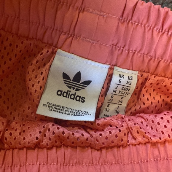 Adidas pink track joggers - Picture 3 of 3